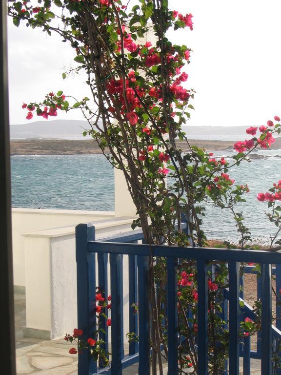 Bocamviglies By The Sea Hotell Náousa Exteriör bild