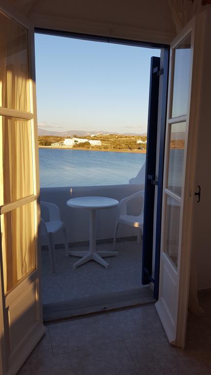 Bocamviglies By The Sea Hotell Náousa Exteriör bild