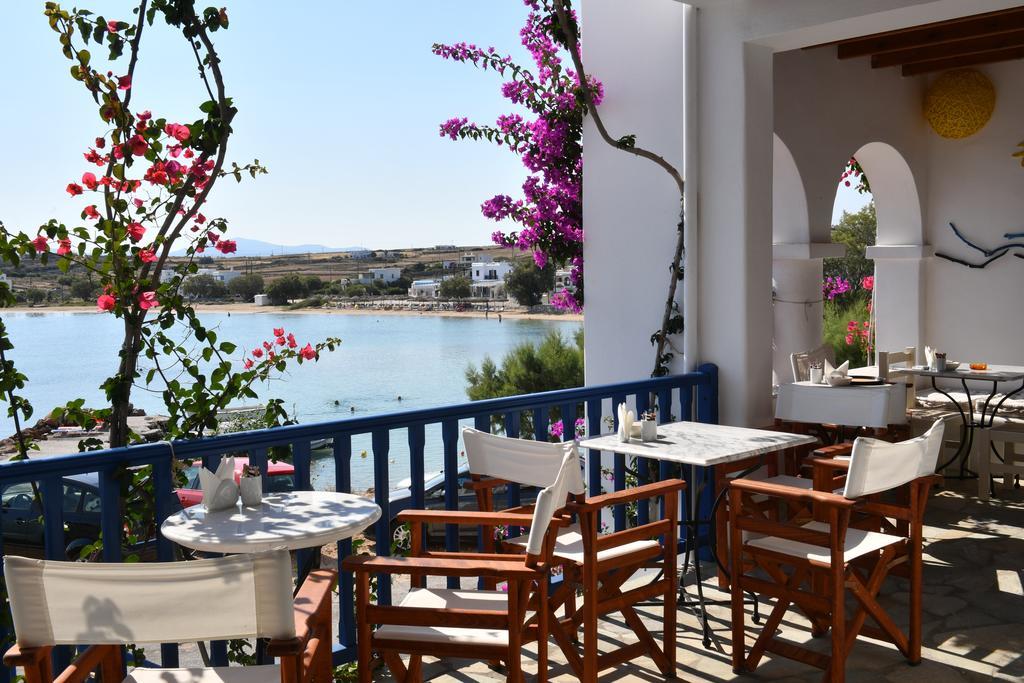 Bocamviglies By The Sea Hotell Náousa Exteriör bild