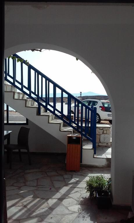 Bocamviglies By The Sea Hotell Náousa Exteriör bild