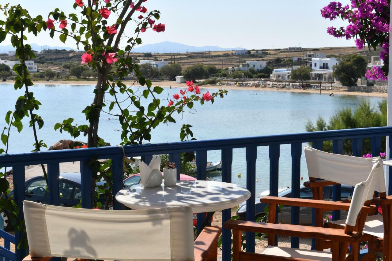 Bocamviglies By The Sea Hotell Náousa Exteriör bild